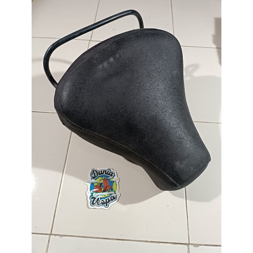 jok depan vespa super sprint copotan