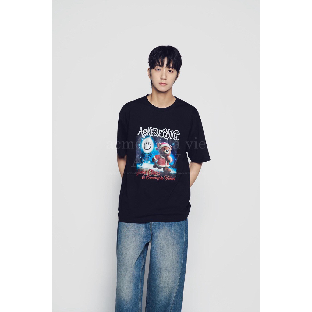 ADLV ORIGINAL RUNNING SANTA BEAR SHORT SLEEVE T-SHIRT