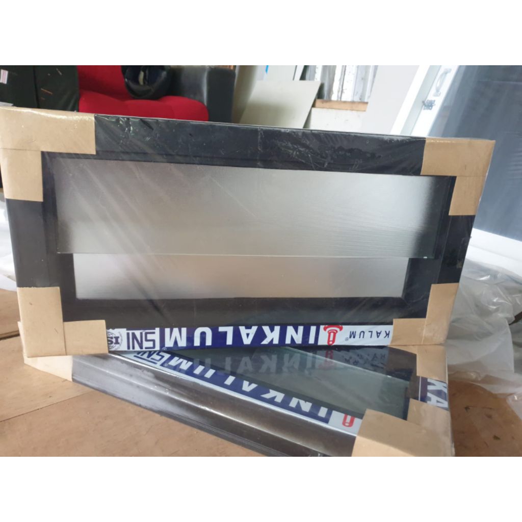 Boven Zig Zag Alumunium/Boven ventilasi alumunium/Boven Kaca Plisir Alumunium.