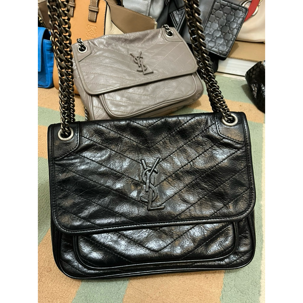 Ysl Niki medium Black