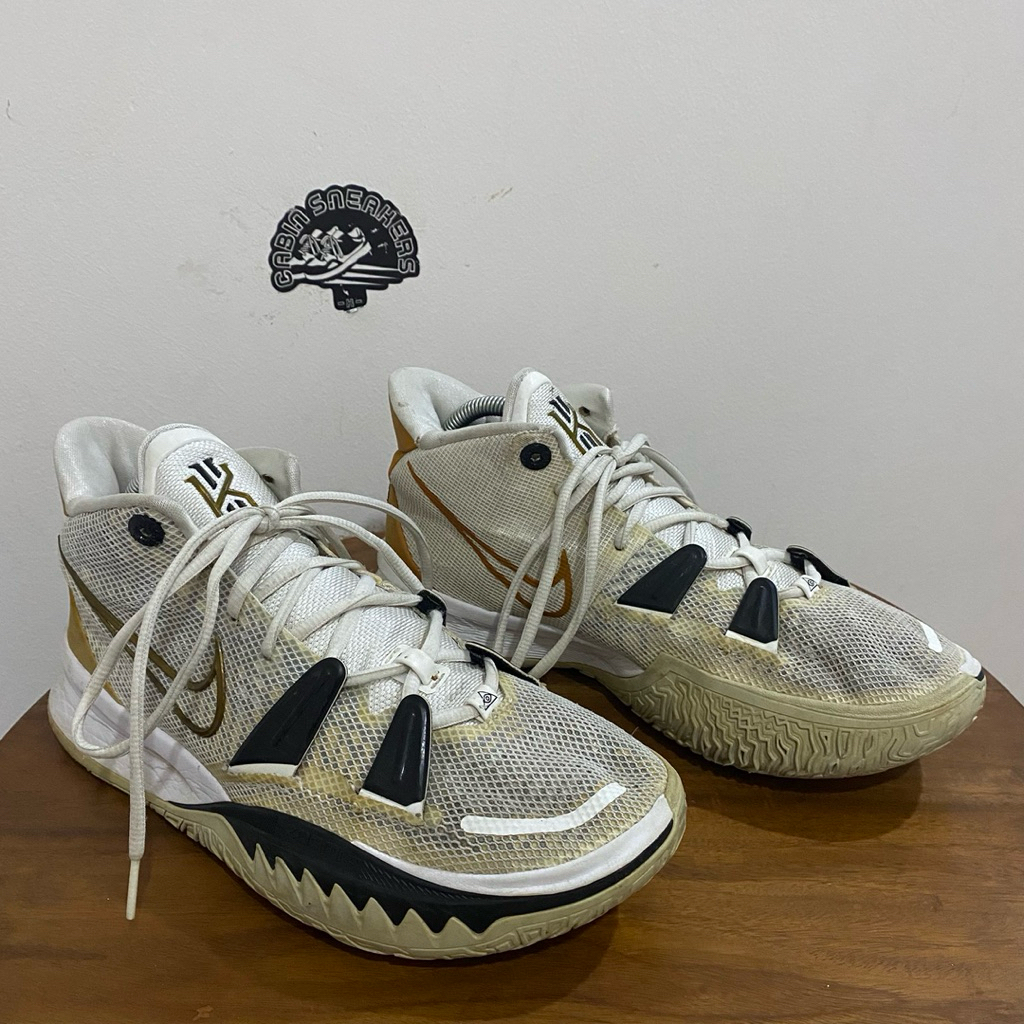Nike Kyrie 7 EP 'White Metallic Gold