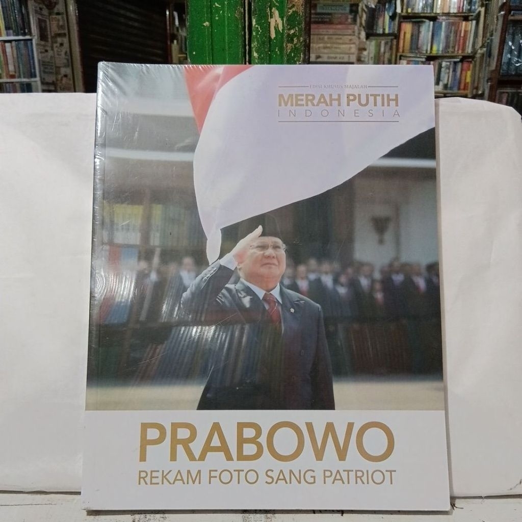 Buku Prabowo Rekam Foto Sang Patriot