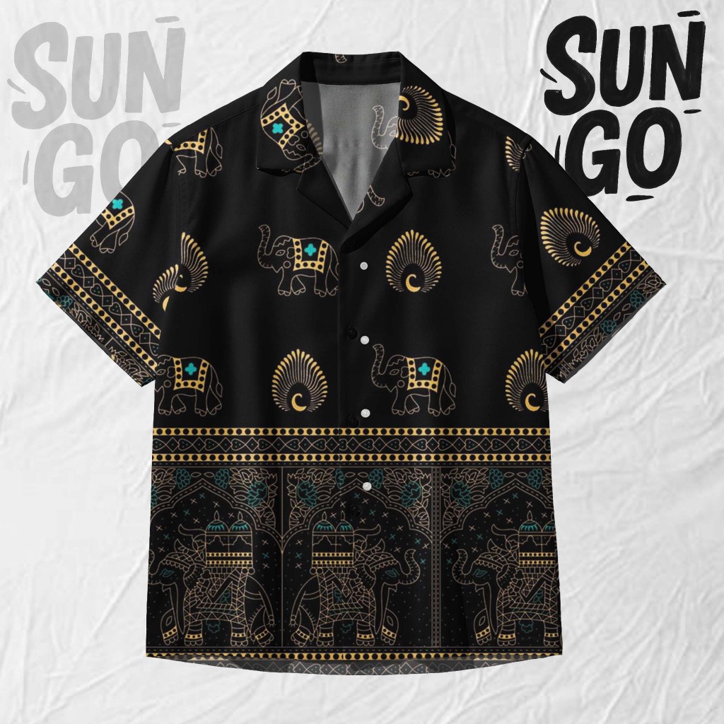 SUN GO Kemeja Pria Motif Etnik Gajah – Baju Bohemian Keren Hitam Emas | SG178