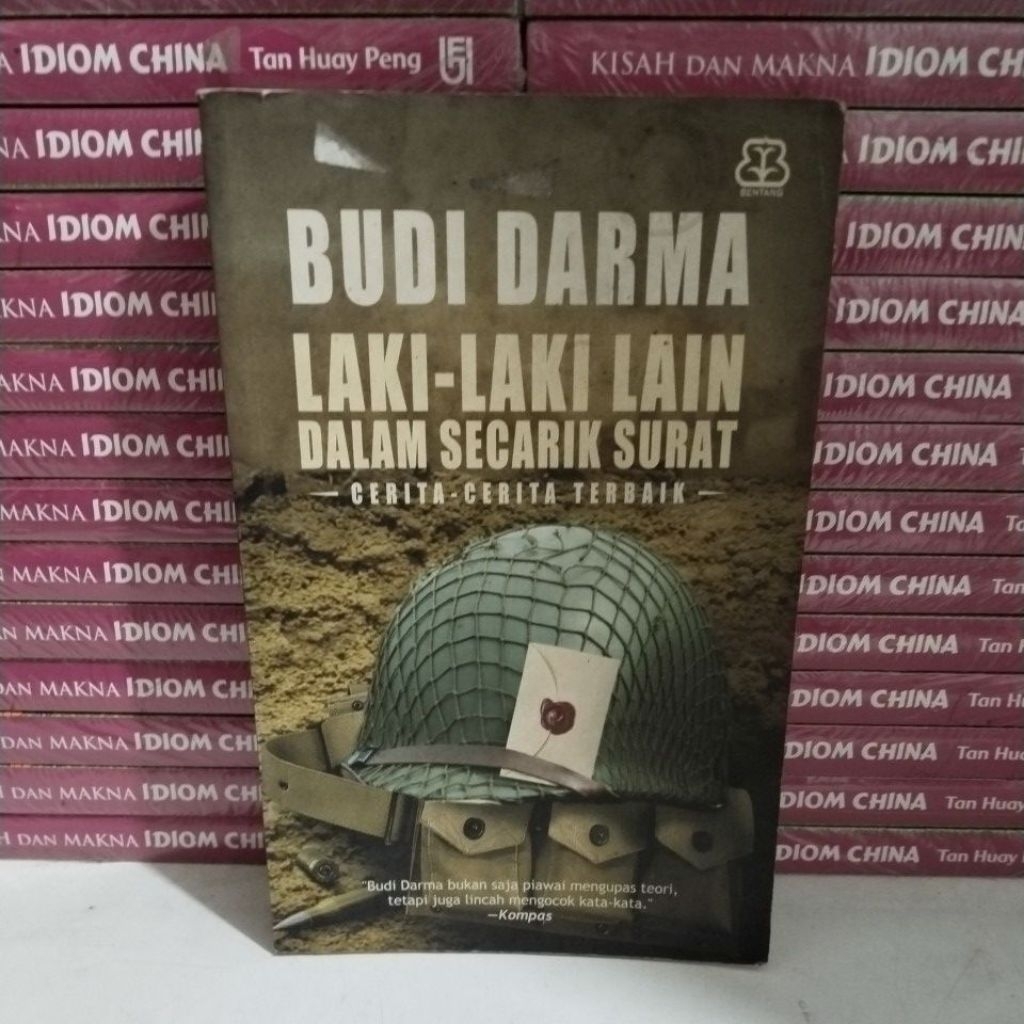 BUKU CERITA-CERITA TERBAIK LAKI-LAKI LAIN DALAM SECARIK SURAT