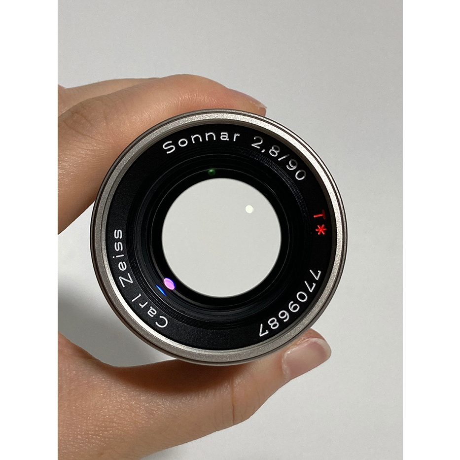 CONTAX G90 f2.8 Lens Carl Zeiss Sonnar T* 90mm f2.8