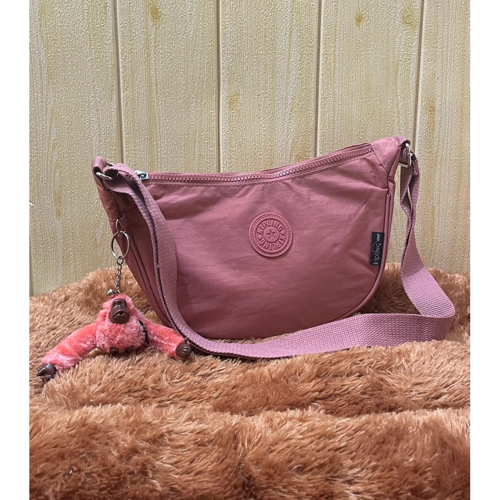 Tas Wanita Selempang Sling Bag Kipling Blake
