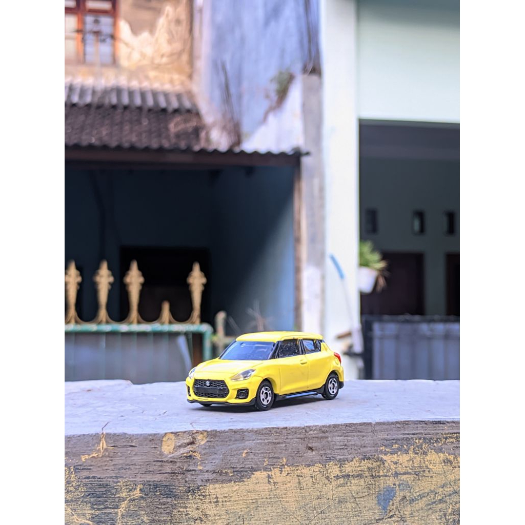 Tomica Suzuki Swift