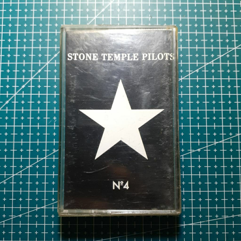 Kaset Stone Temple Pilots - No 4