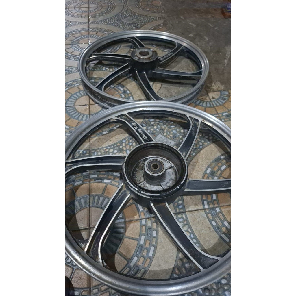 Velg Racingboy RCB SP 688 Pnp Yamaha Singgle Disk Bekas Utuh