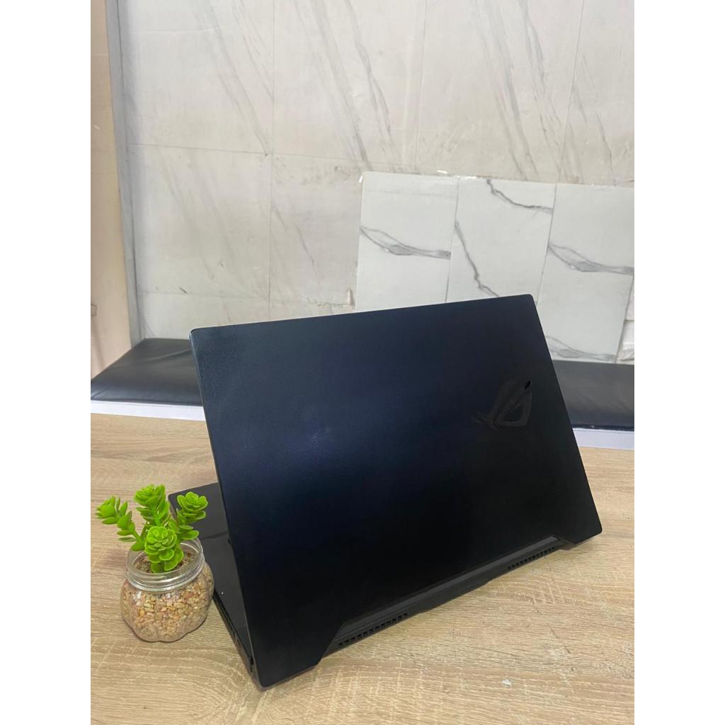 ASUS ROG ZEPHYRUS INTEL CORE I7-9750H RAM 16 GB SSD 1 TB NVIDIA GEFORCE GTX 1660 Ti