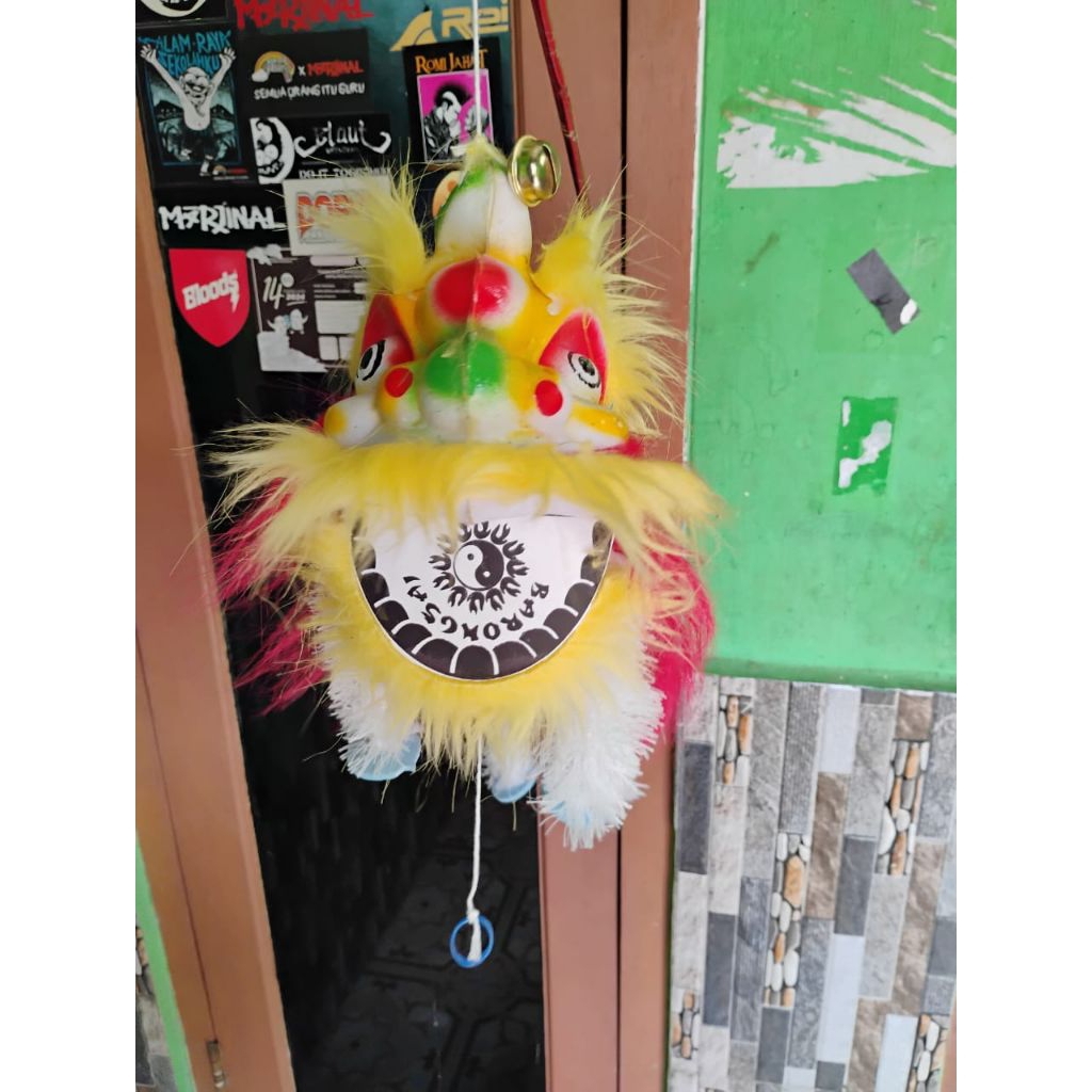Miniatur mainan anak barongsai