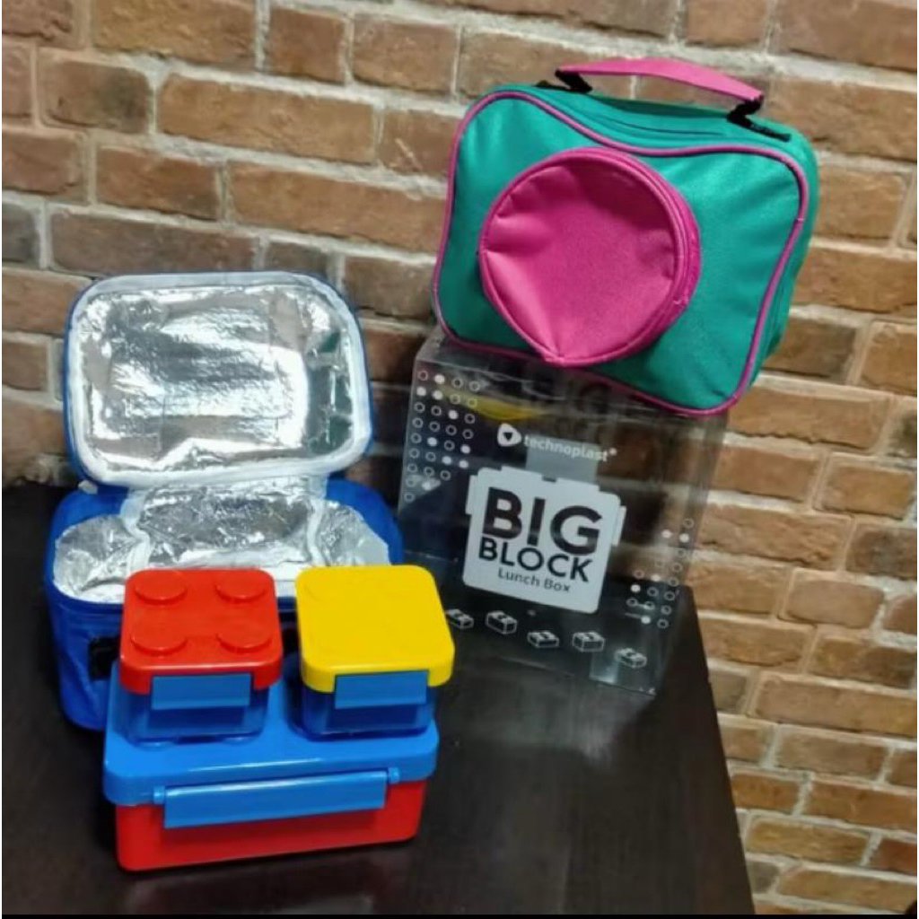 TEMPAT MAKAN BIG BLOCK KECIL