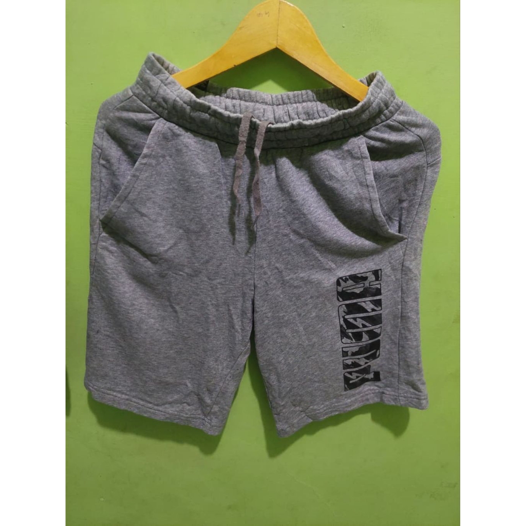 Celana Pendek Short hot pants outter legging running gym Male Puma Preloved