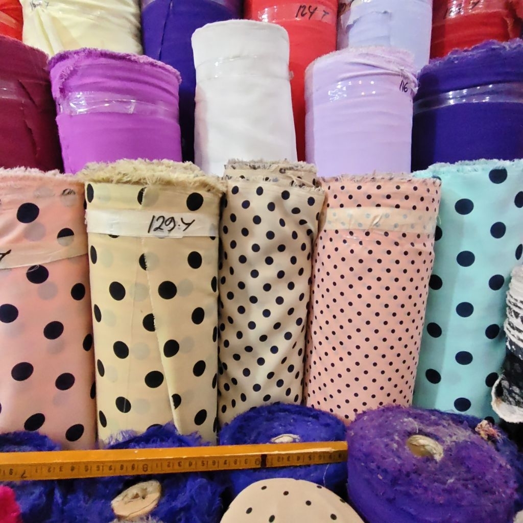 KAIN SIFON PREMIUM MOTIF POLKADOT SISA GARMENT - KAIN SIFON MOTIF DOT HARGA/0,5M