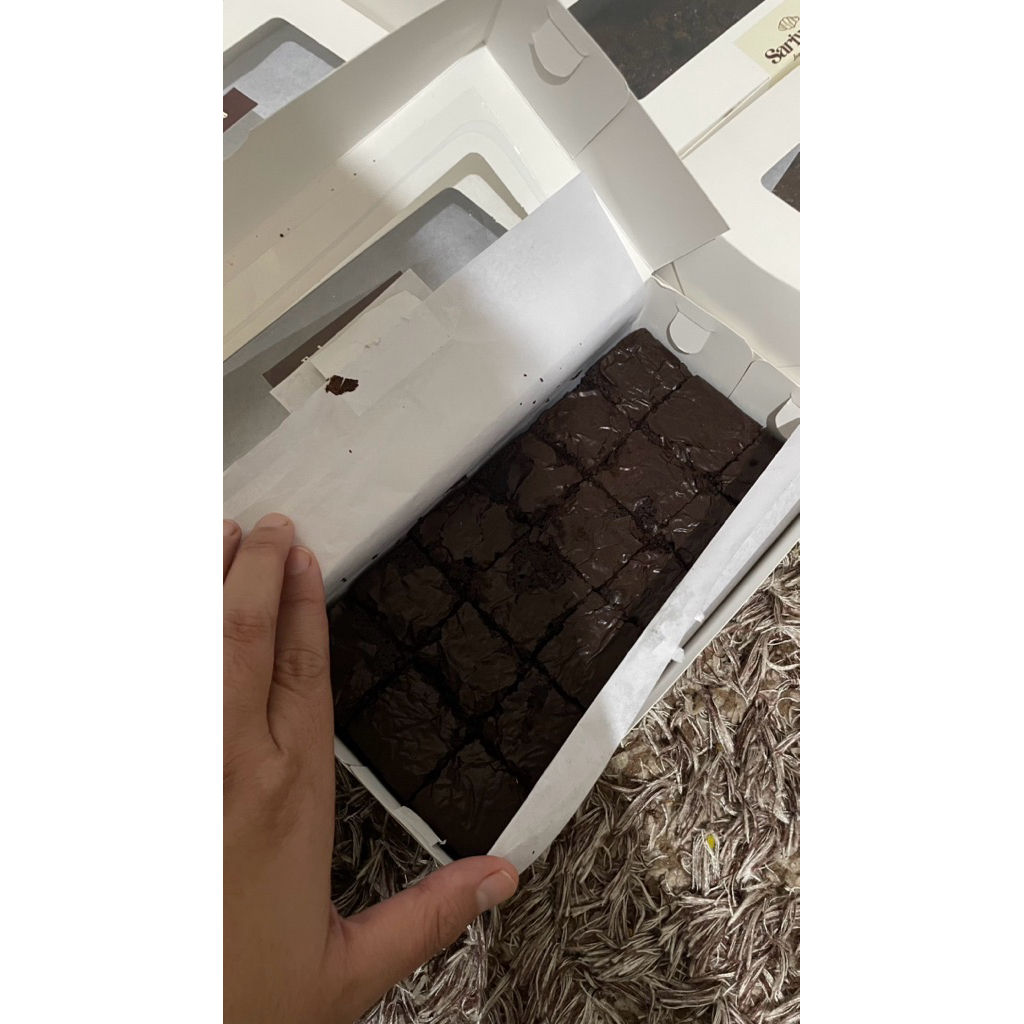 Fudgy Brownies | Brownies Fudge by Sariwangi Bakehouse