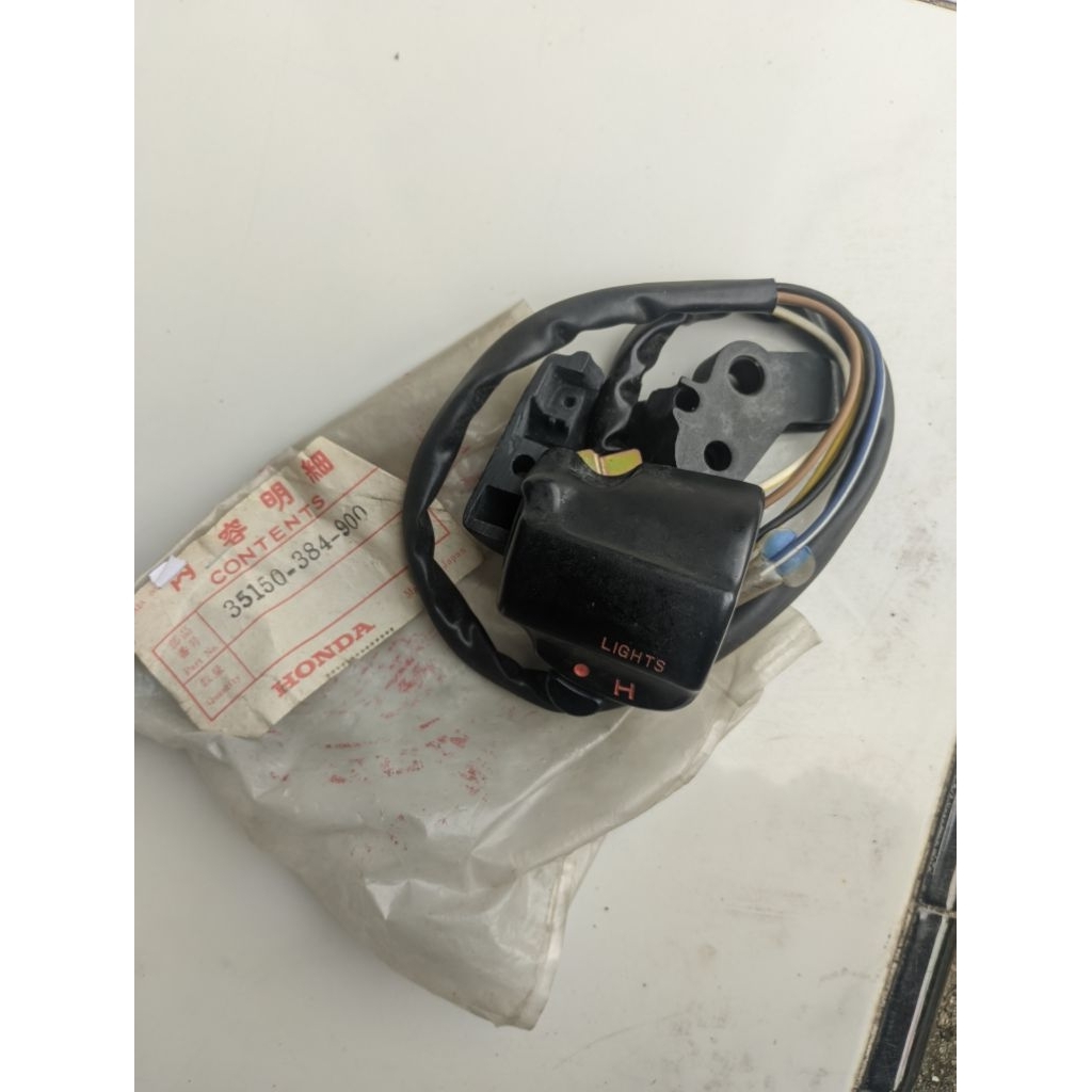 Holder Saklar Kanan Original Japan Honda CB100N/CBN  CG110 CG125 GL100 GL125 platina Lampu bulat