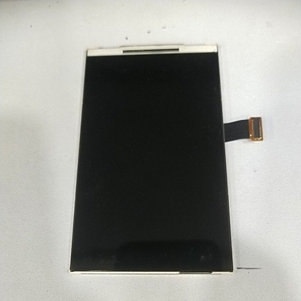 LCD SAMSUNG S7562