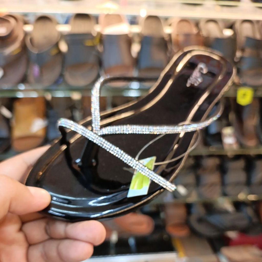 Sendal Calbi jepit jempol teplek