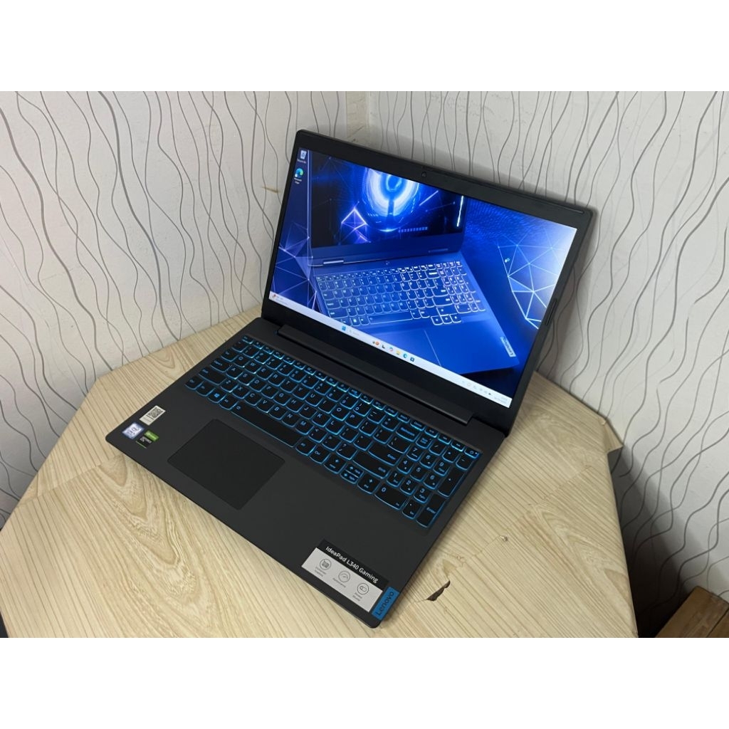 Lenovo Ideapad gaming l340 i7-9750HF RAM 16GB/SSD 512Gb GTX 1650 4Gb