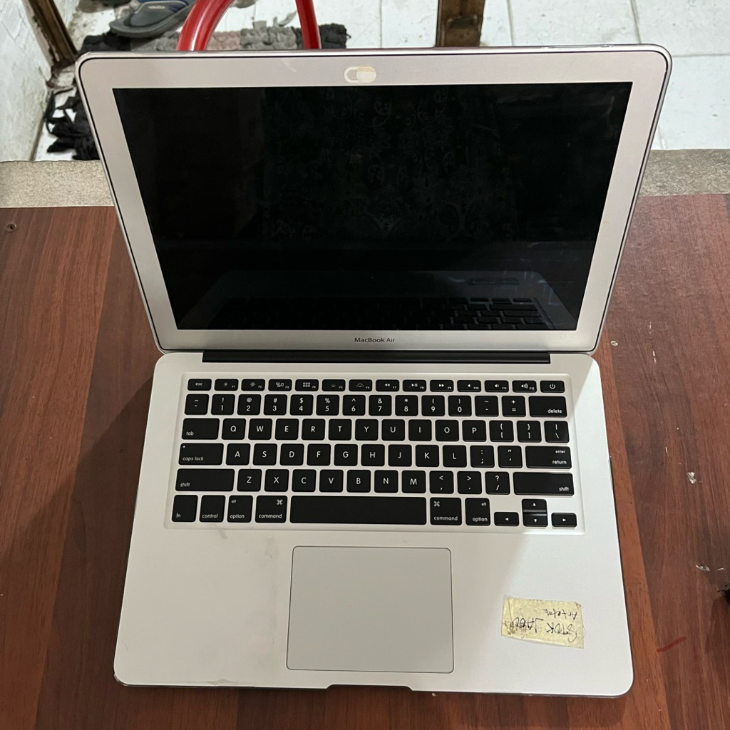 Macbook air 2013 / A1466 kondisi mati