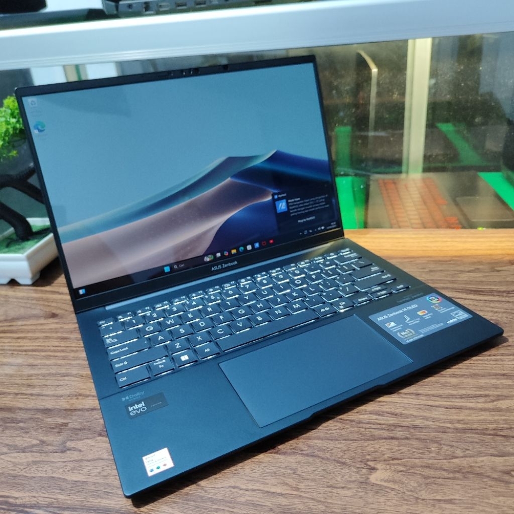 Asus Zenbook OLED UX3405MA Intel Ultra 7-155 (22CPu)