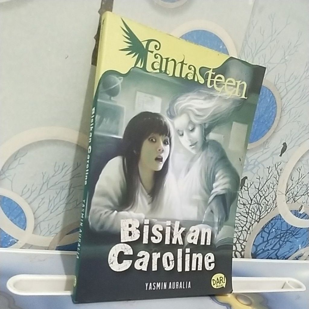 FANTAS TEEN. BISIKAN CAROLINE