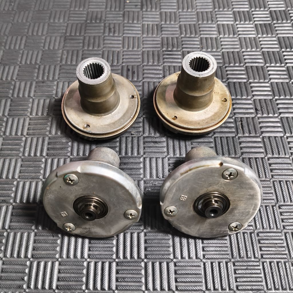 Rotor oli CRF 150L Original (bekas)