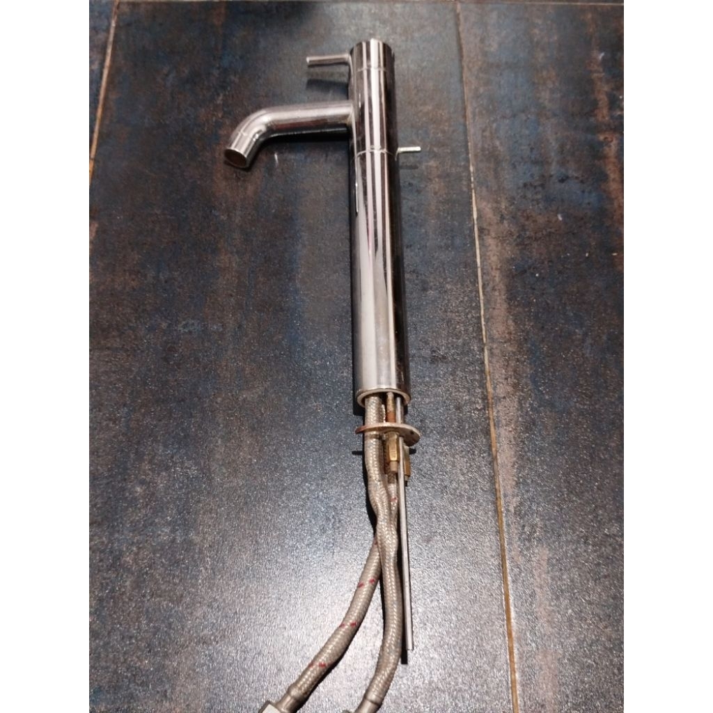 kran wastafel toto panas dan dingin