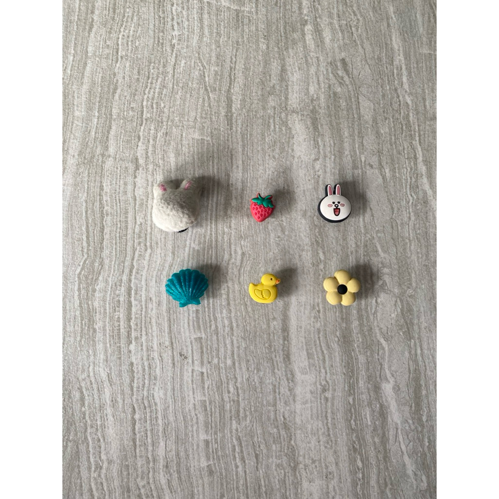 Jibbitz Crcs 6 Pcs Preloved