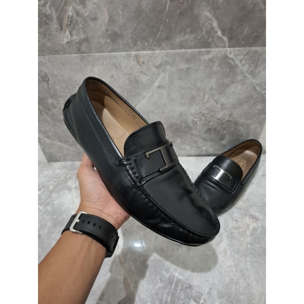 Sepatu Tod's Original loafers slip on casual formal tods bekas second preloved not sneakers boots pa