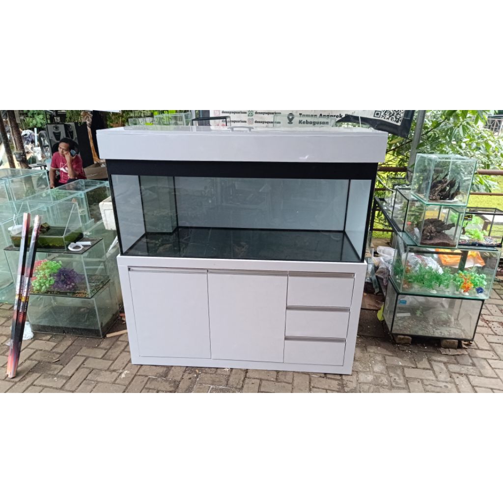 AQUARIUM KABINET 200 60 60 full set tinggal isi air