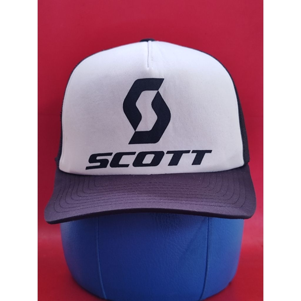 Topi Sepeda Scott