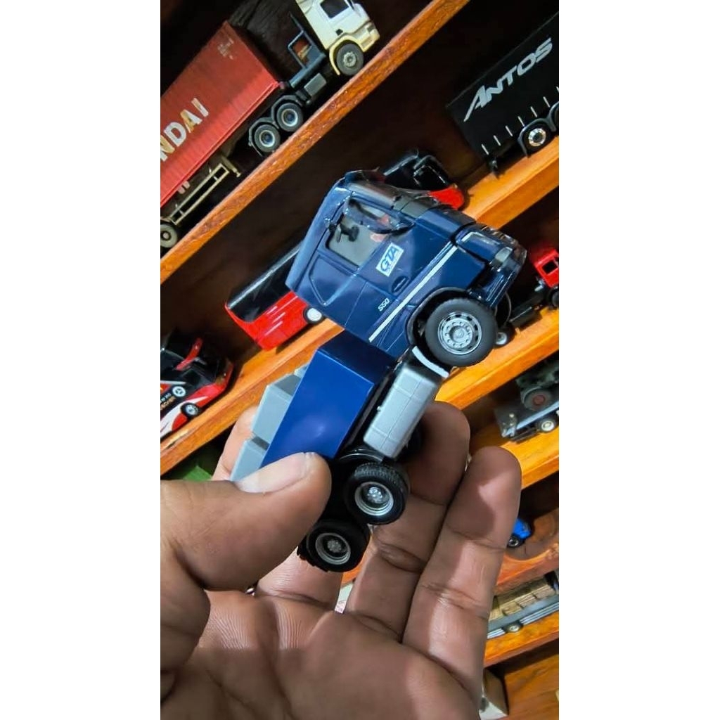 Volvo GTA truck truk herpa 1/87