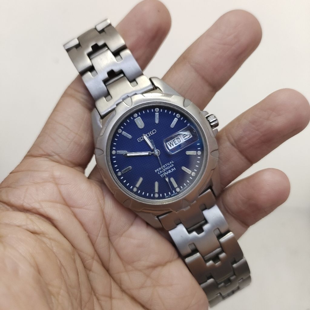 Seiko Titanium Perpetual Calender Navy Rare