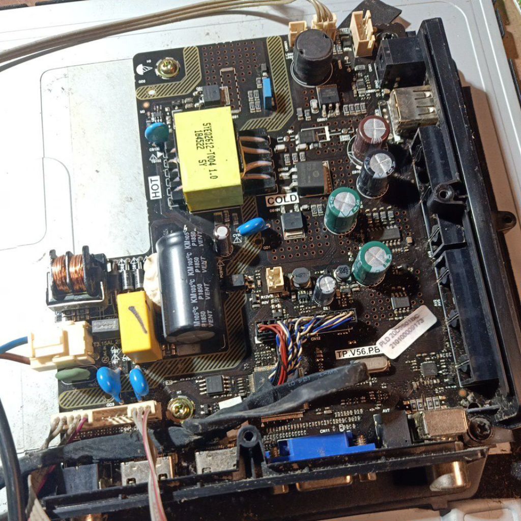 MB TV LED POLYTRON PLD 20D9501BC CABUTAN RUSAK LAYAR