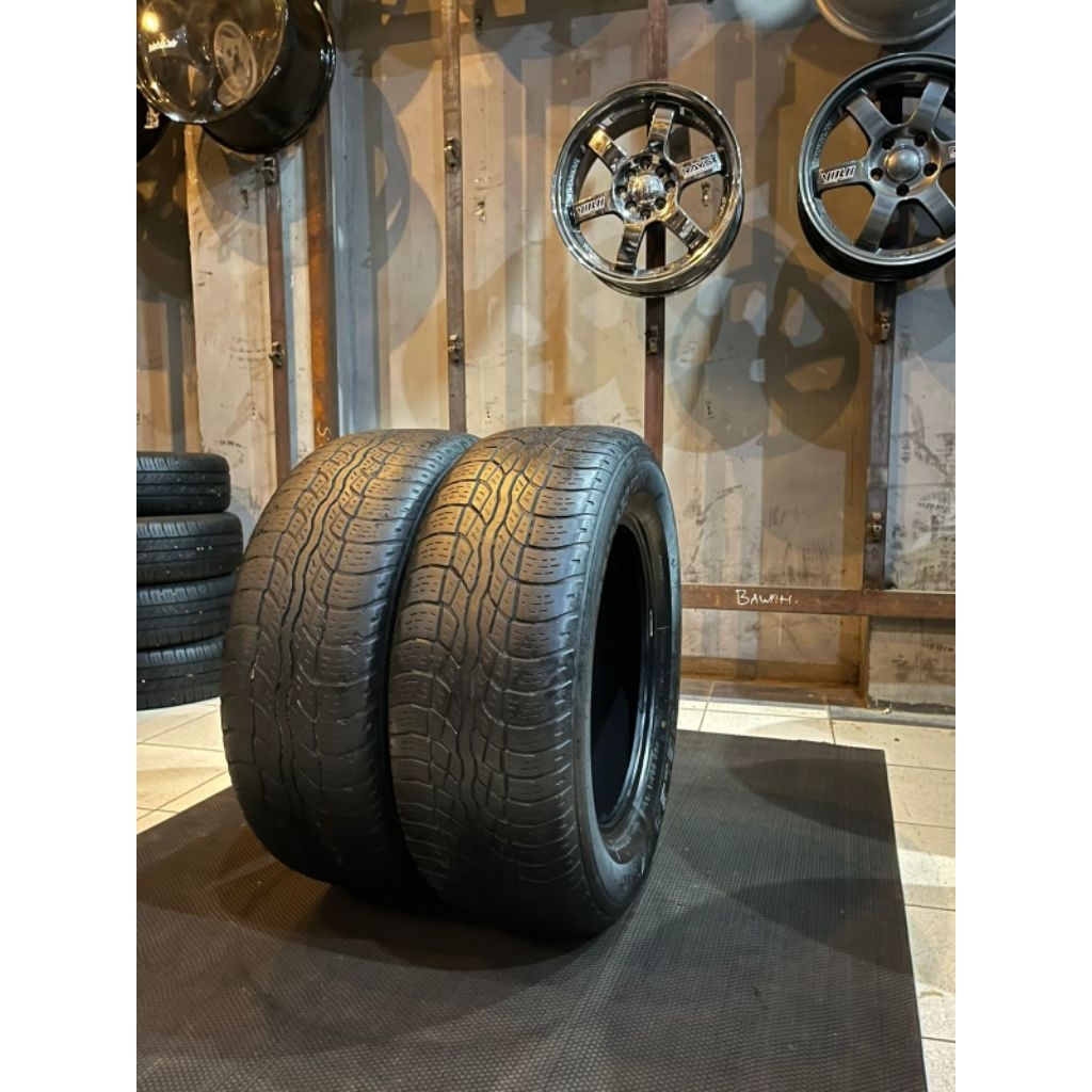 Ban seken BRIDGESTONE DUELER HT 235 60 R16
