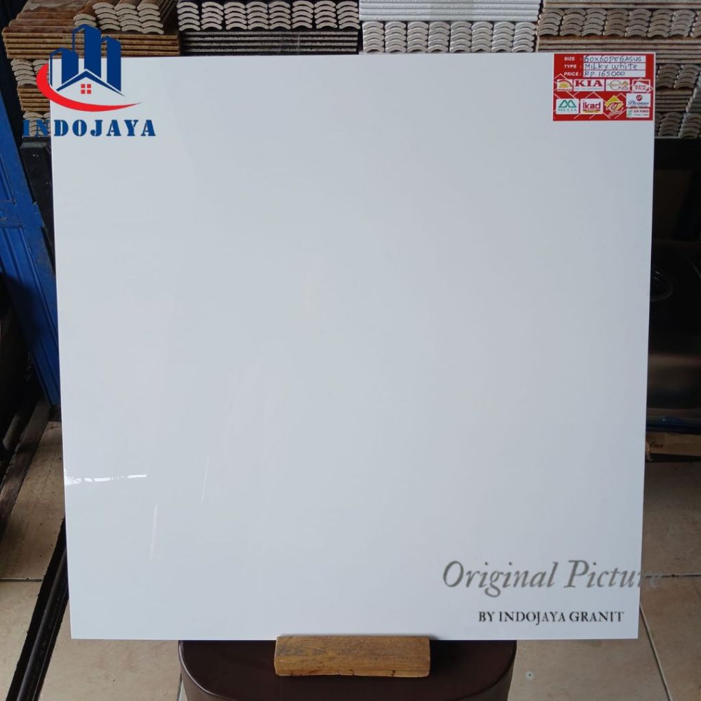 granit lantai 60x60 fure white keramik putih polos glossy granit putih polos glass polyshed