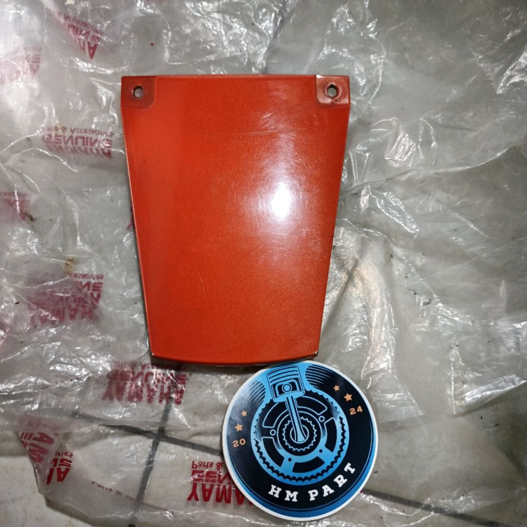 Cover Pet Sambungan Body Belakang FIZR F1Z R Vega Lama Oranye 4US-F171E-00-PG