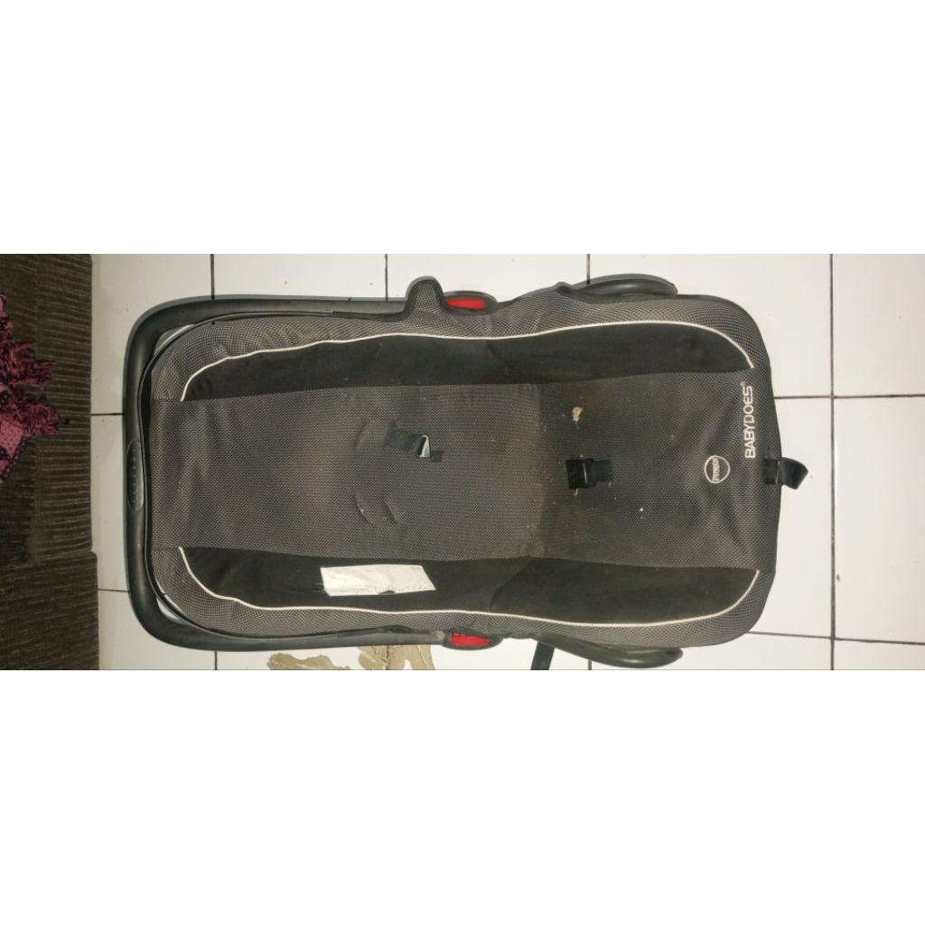 kursi bayi untuk di mobil