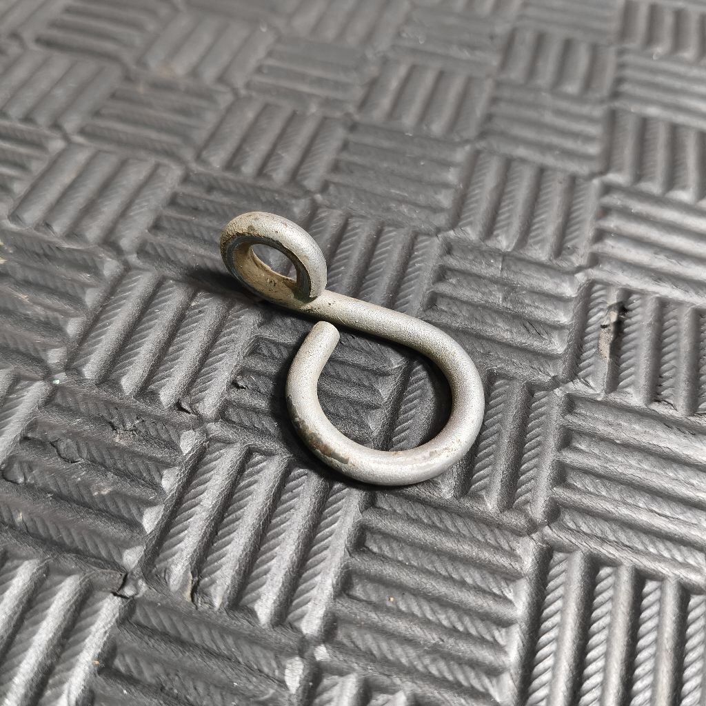 Dudukan kabel spido meter KLX 150 Khusus tele (bekas)