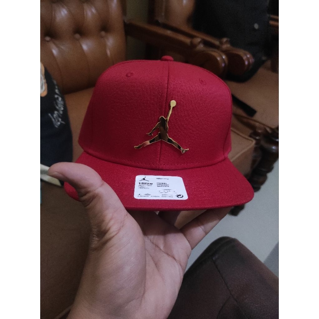Topi Nike Jordan Metal Logo