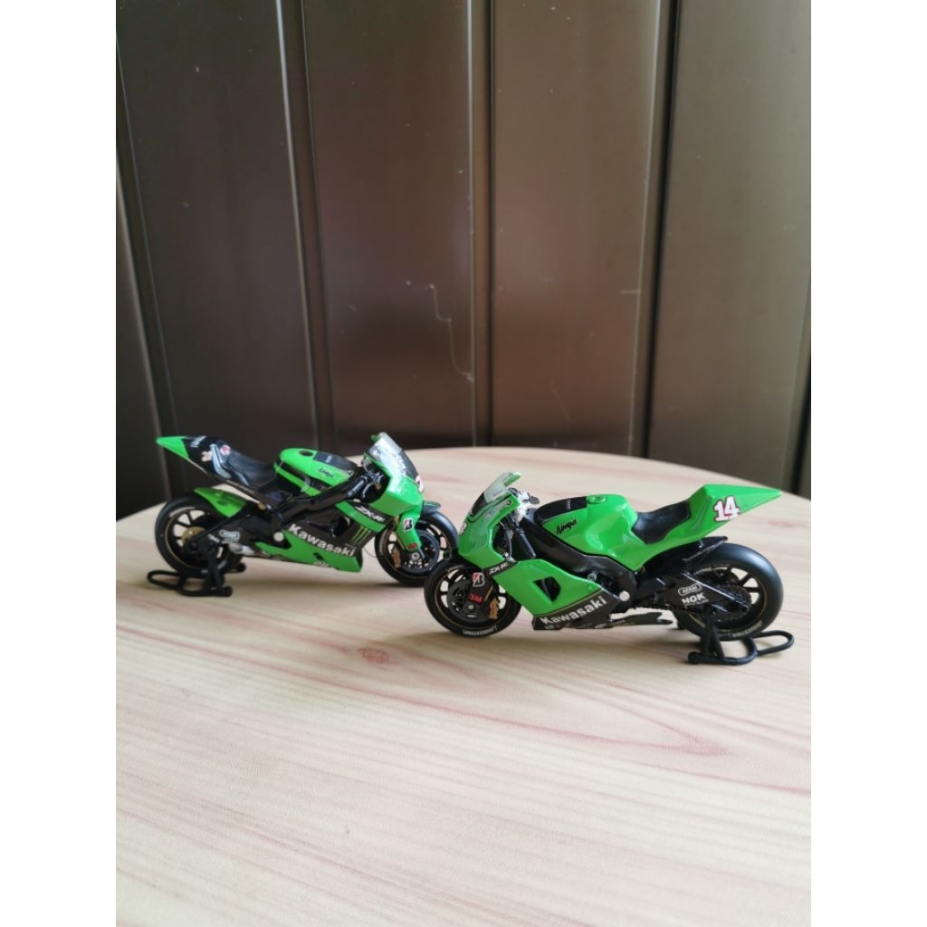 Diecast Custom MotoGP Kawasaki Ninja