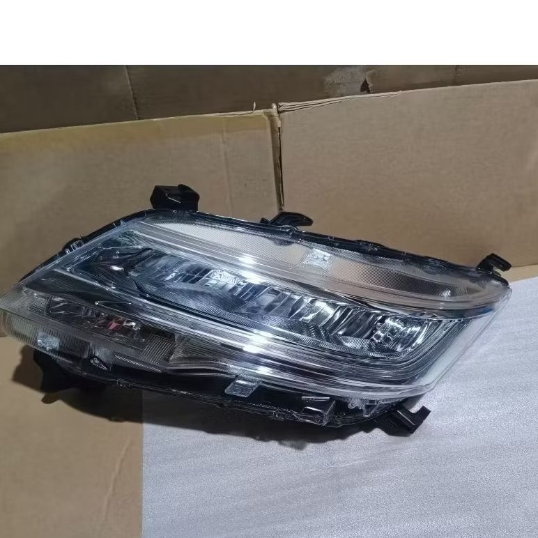 Headlamp Daihatsu Terios type x puul crom 2018 2019 2020 2021 2022 2023 2024 2025