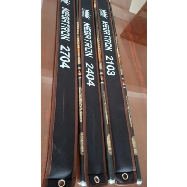 TEGEK GAMARU MEGATRON KAKU KUAT SUPER RINGAN 210,240,270