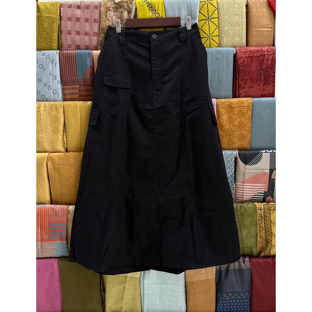 Black Cargo Skirt - NEVADA, Rok Wanita