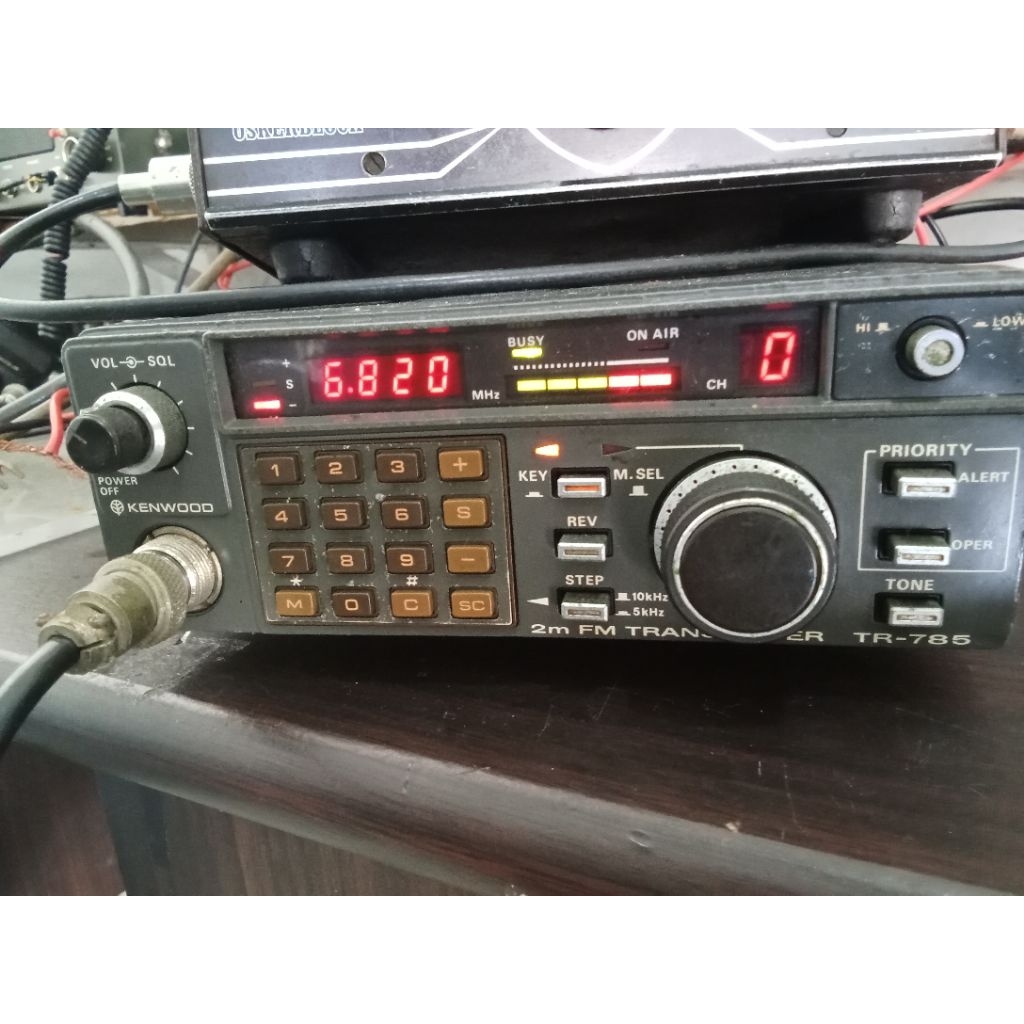Kenwood 785 vintage vhf radio