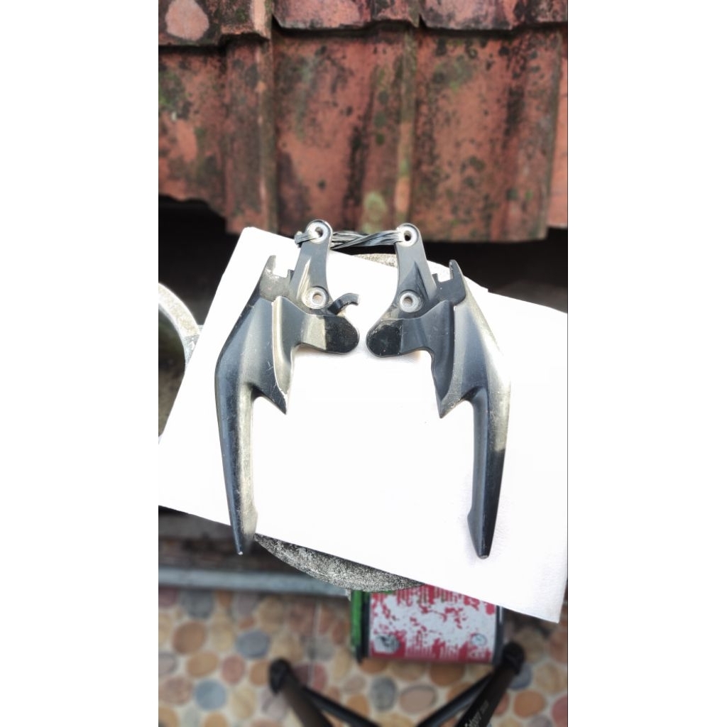 Behel CBR 150 Old Lokal Original Copotan