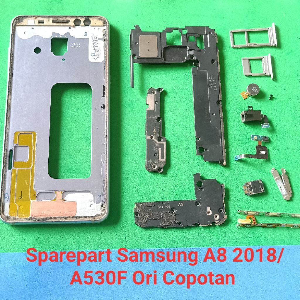 Sparepart Samsung A8 2018/A530f Second Original Copotan  tutup mesin bawah  1 set Simtray  Buzer Lou