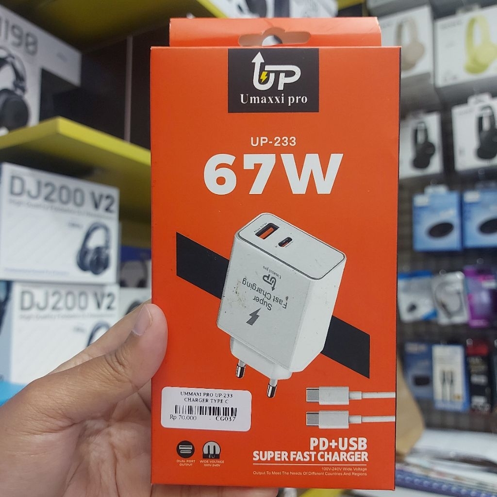 Umaxxi Pro UP-233 67W PD+USB Super Fast Charger Type C Dual Port Output