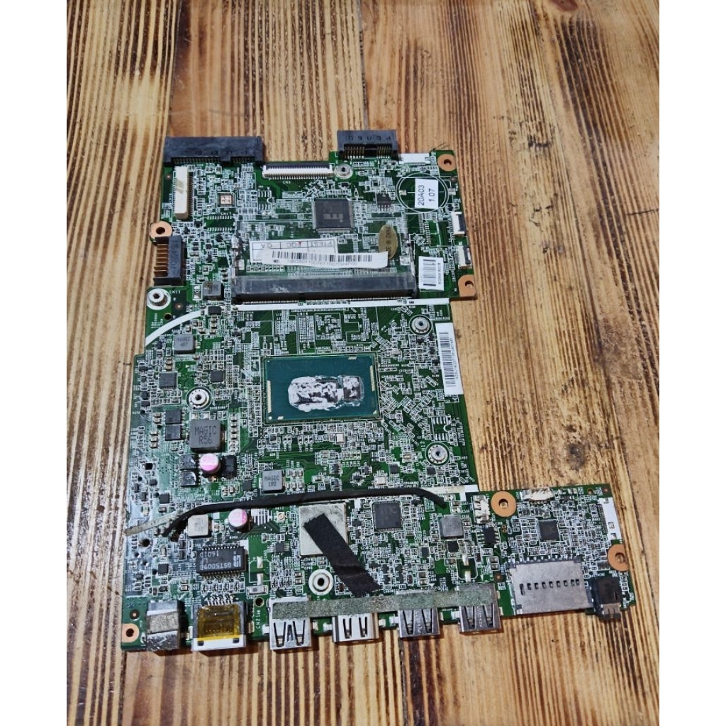 Motherboard Mobo bahan Acer Z1402 matot rusak